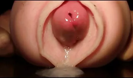 连裤袜丰满的女孩得到肛门他妈的