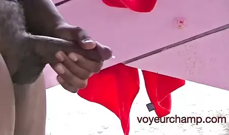 金色Anny极光的热肛门按摩