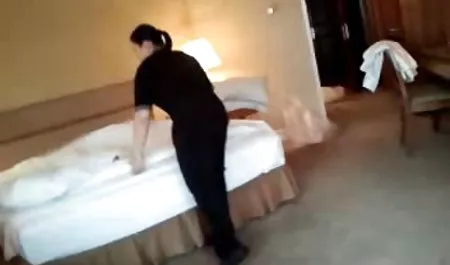 英国暨荡妇Gangbanged