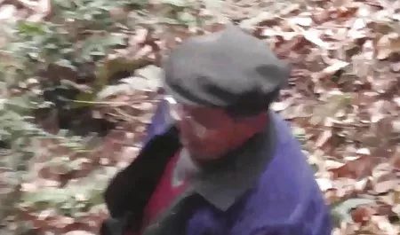 日本高清日本女孩DP与体内射精惊喜